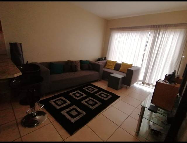 2 BEDROOM TOWNHOUSE SOLD IN CELTISDAL